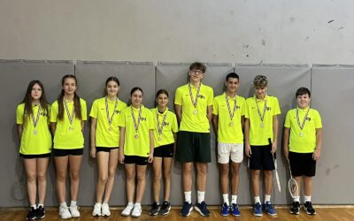 UČENIČKA MUŠKA I ŽENSKA BADMINTONSKA REPREZENTACIJA OSTVARILA PLASMAN NA DRŽAVNO NATJECANJE