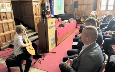 NASTUP UČENIKA 3.r. NA SVEČANOJ SJEDNICI POVODOM DANA GRADA
